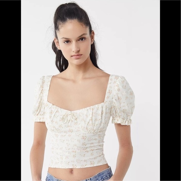 NWT- Urban Outfitters UO Cassia Puff Sleeve Floral Sz M - Picture 1 of 12